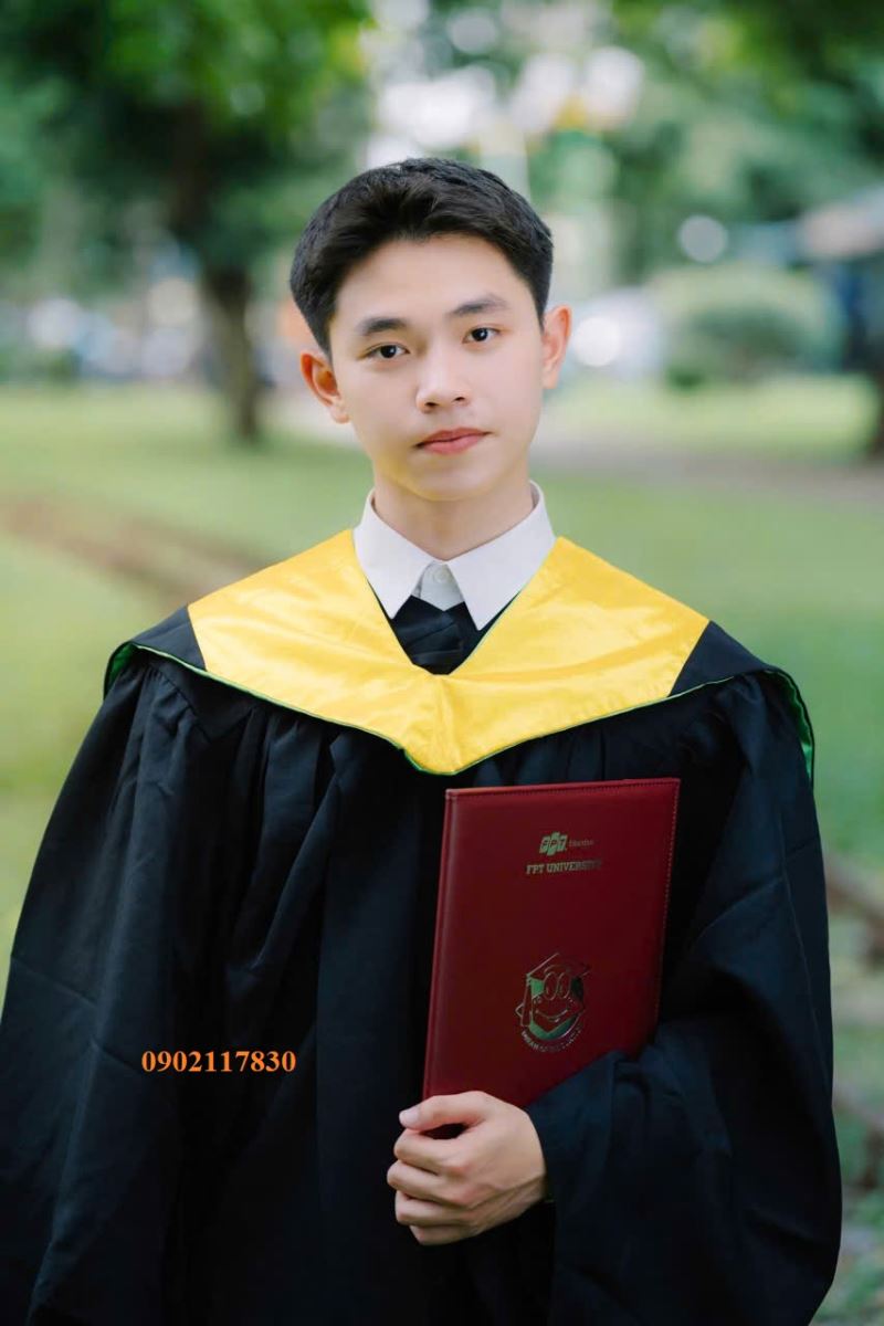 Cho thuê lễ phục tốt nghiệp sinh vien FPT