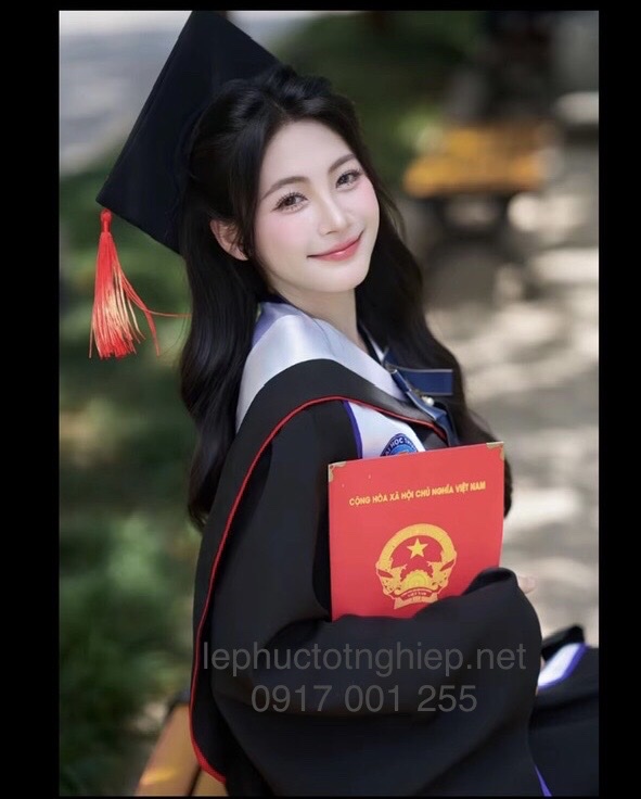 may áo cử nhân quốc tế